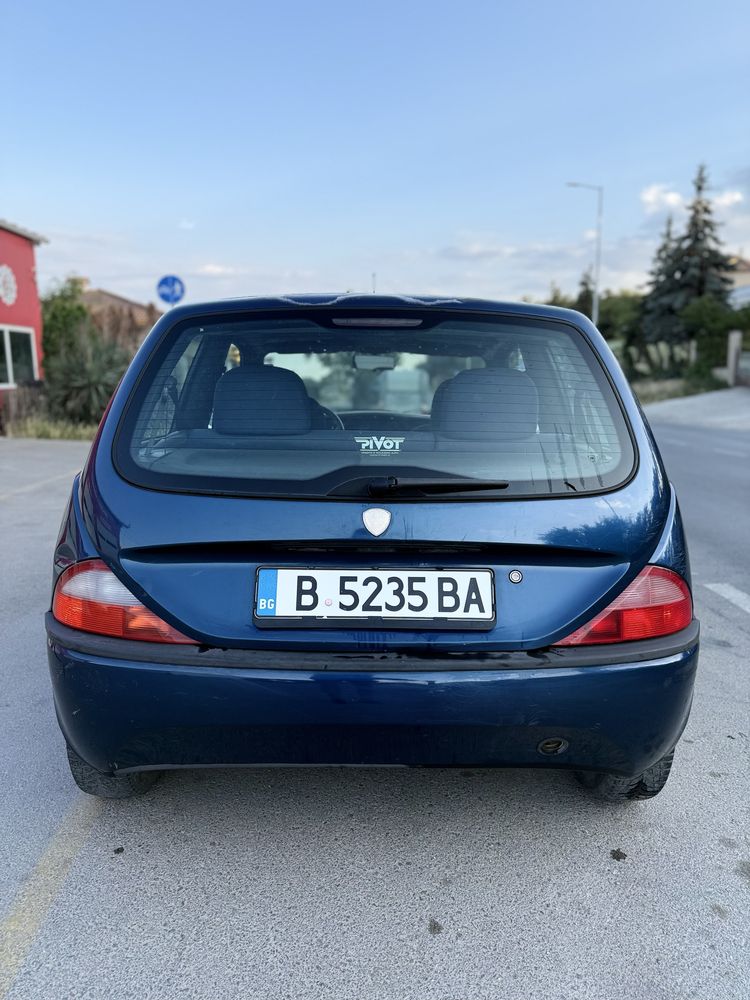 Lancia Ypsilon 1.2 Газ-Бензин Работещ Климатик Всичко платено