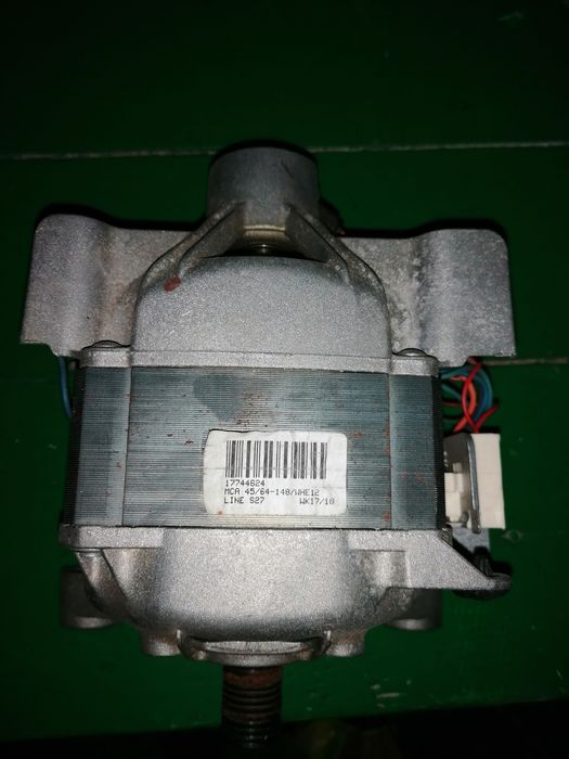 Motor mașina de spălat
