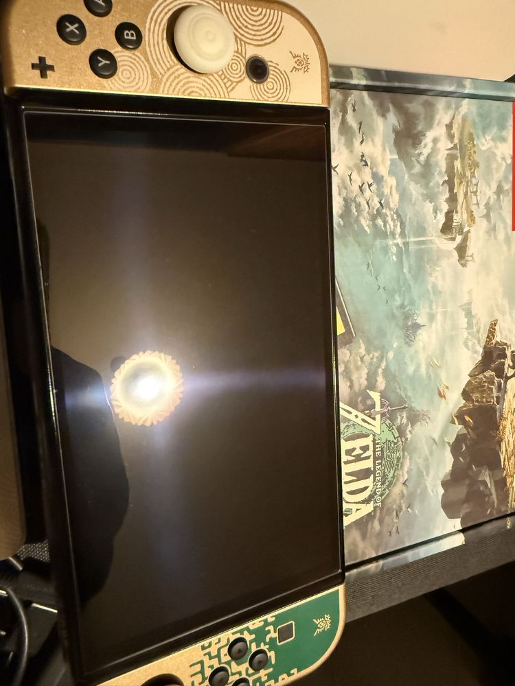 Nintendo Switch OLED The legend of Zelda edition