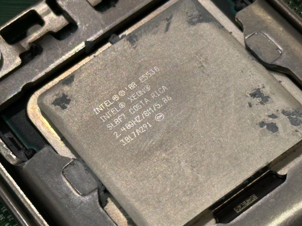 Сервер Dell PowerEdge R710