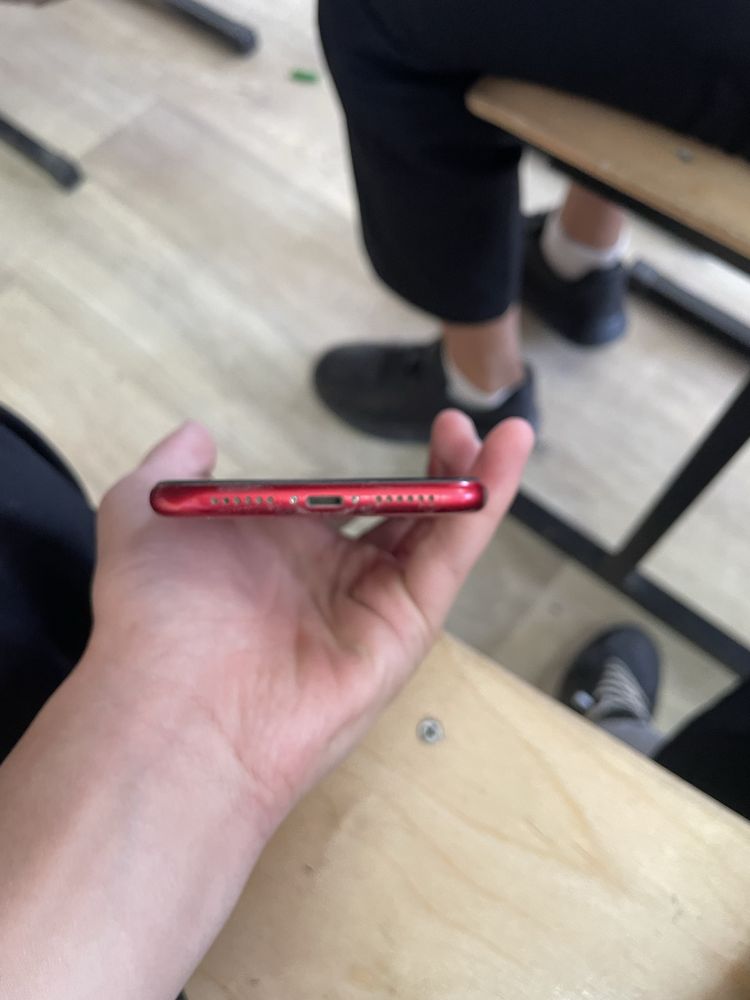 iphone XR минус толко экран
