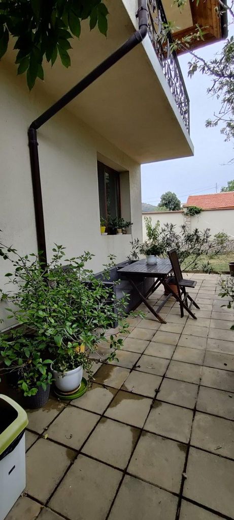 Продава се Къща в Бургас, Център - 175 кв.м за 2029 €/кв.м - Снимка #12