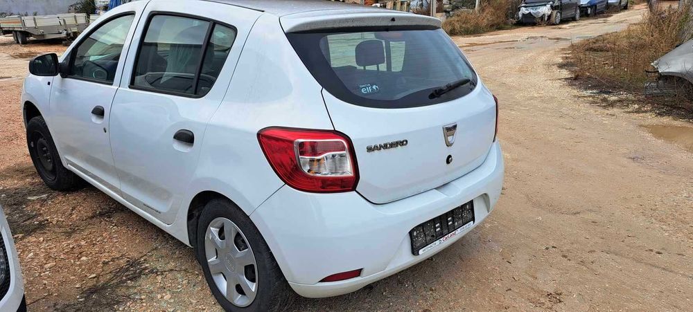 Дачия Сандеро 0,900 турбо бензин . На части