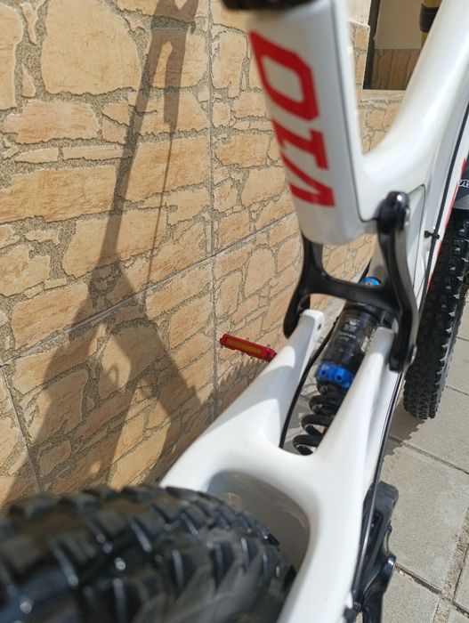Велосипед Santa Cruzz V10 DH Down Hill