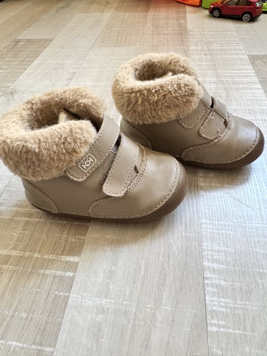 Бебешки боси обувки Колев и Колев + подарък