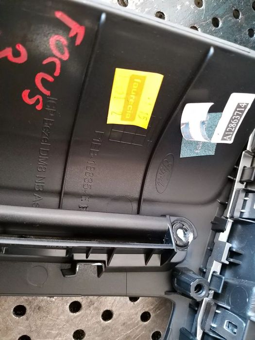 Rama ornament grile ventilatie bord ford focus 3 facelift f1eb18835ef f1eba014l20baw f1eba014l21baw