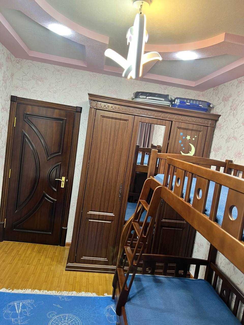 144* СРОЧНО Сдаётся кв Шахристанский 3-ком/3/9 ул Амир Тимур