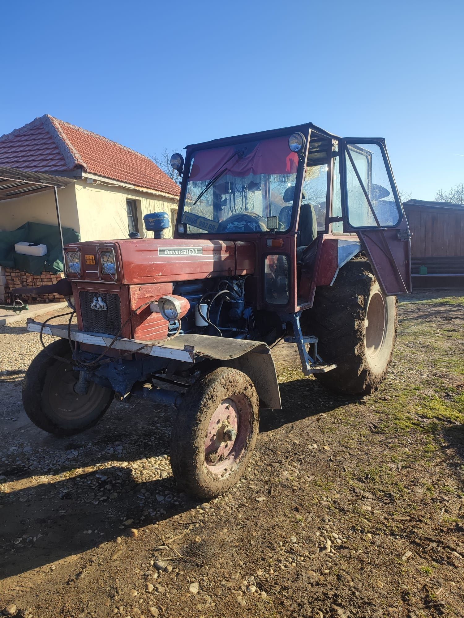 Tractor Românesc 650