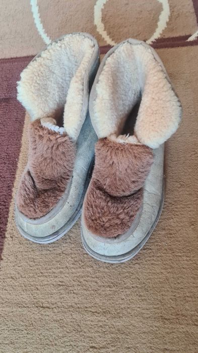 Ghete de blana UGG Australia originale, blana de cangur si oaie