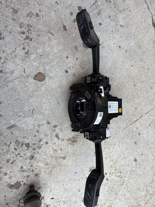 Maneta spira volan airbag Seat Leon 3 5F Volkswagen Golf 7