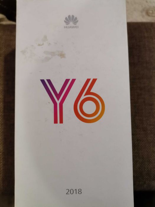 Телефон Huawei Y6