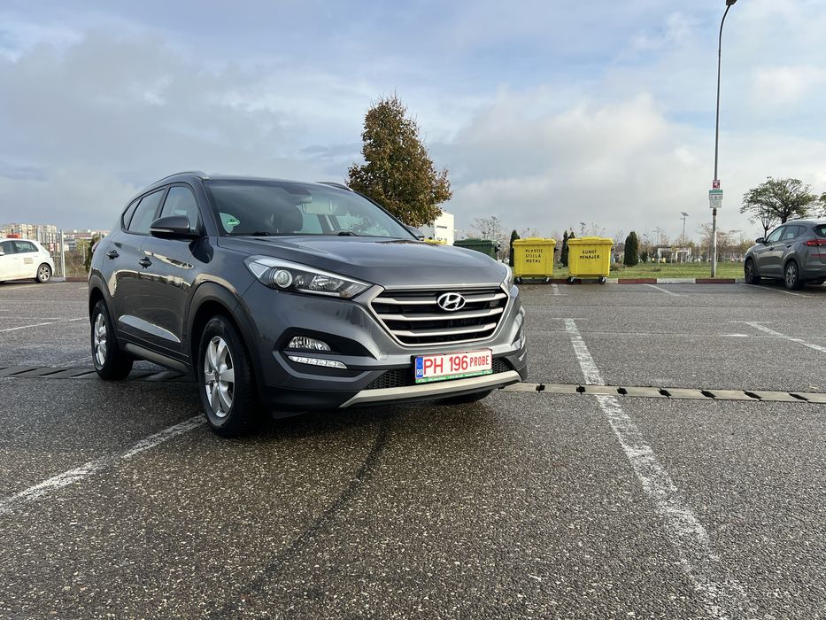 Hyndai Tucson  1.7 CRDi