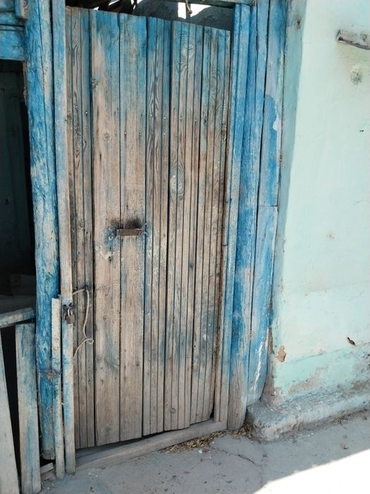 Продам 2ком. Последний этаж. Без ремонта. 57 кв.м