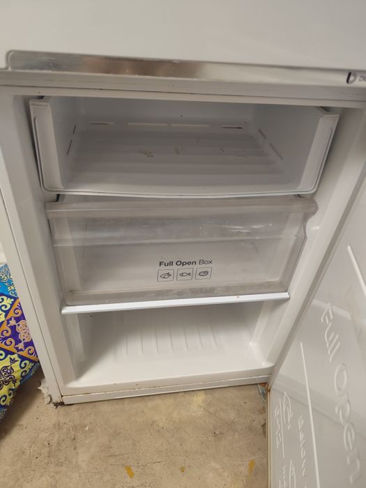 Холодильник в отличном состоянии