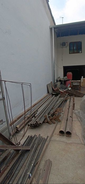 Уйдан темир труба уголок ва бошкалар сотворамиз. Оптом хаммаси биттада