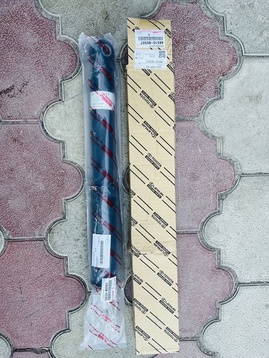 12:08 Продам амортизатор на Toyota Land Cruiser Prado 120, Lexus GX470