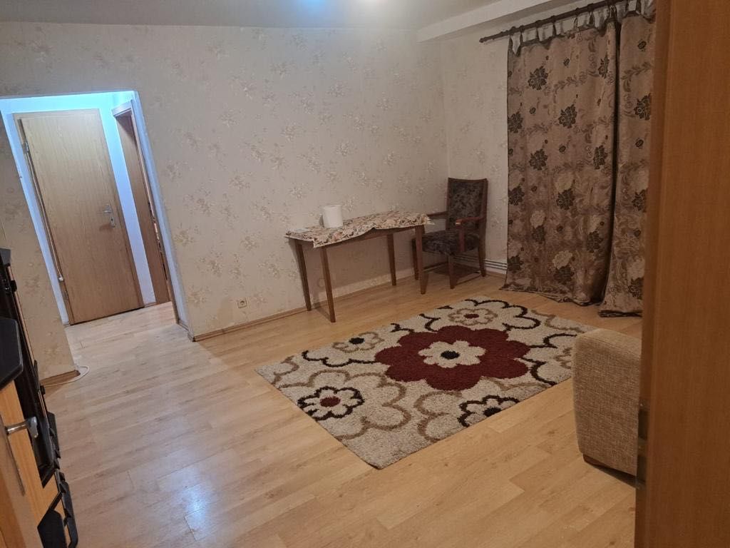 Închiriez apartament 2 camere Kogălniceanu