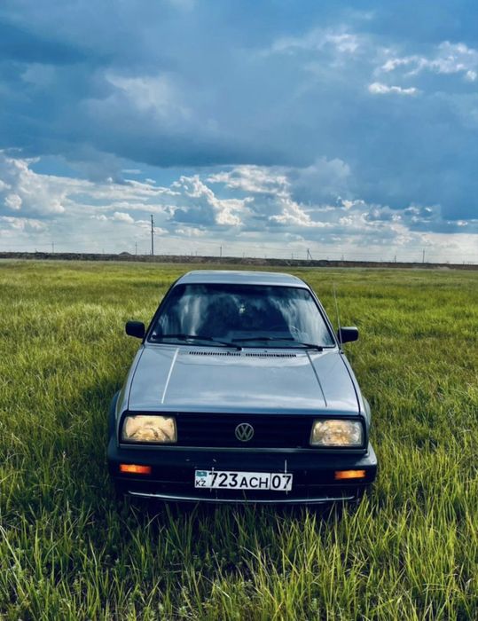 Фольксваген джетта 1990 год