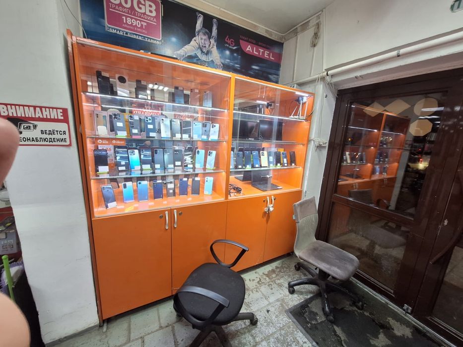 Полка, ветрина сатылады