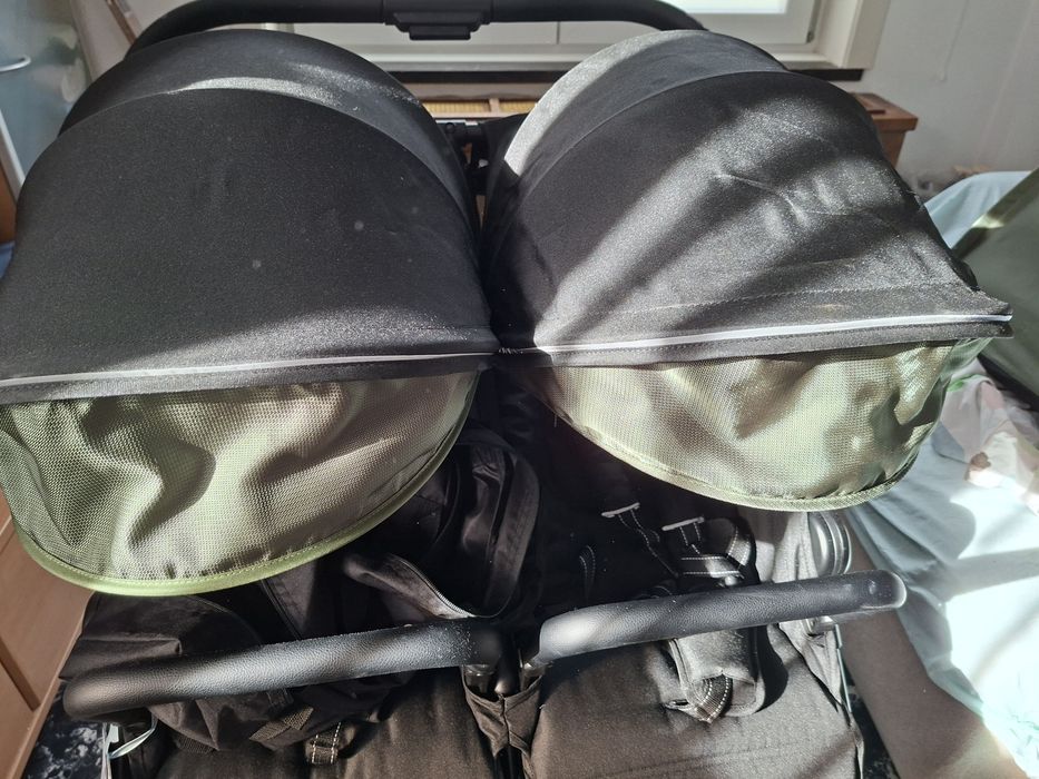 Cărucior Jeep pentru gemeni