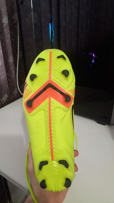 Футболни бутонки за деца Nike Mercurial