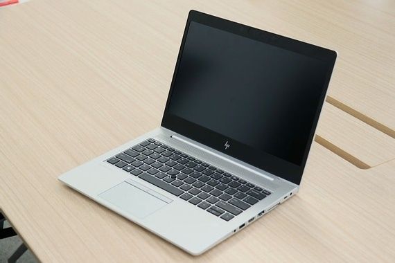 HP Elitebook i5 Gen 8