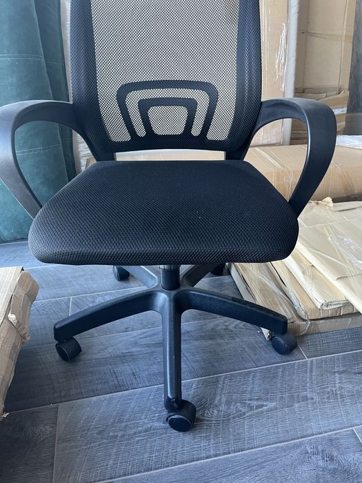 кресло на колесиках