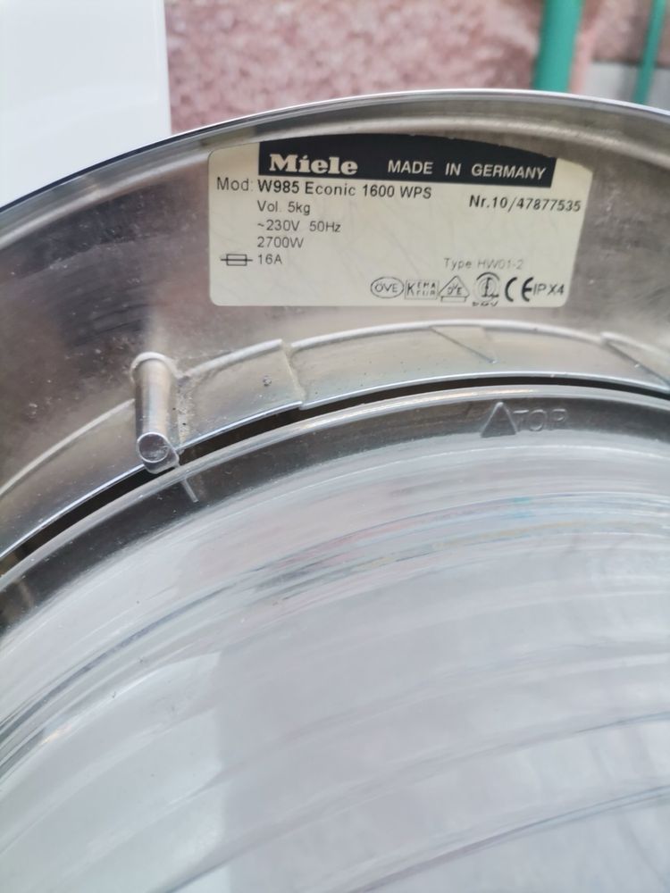 Пералня Miele W985