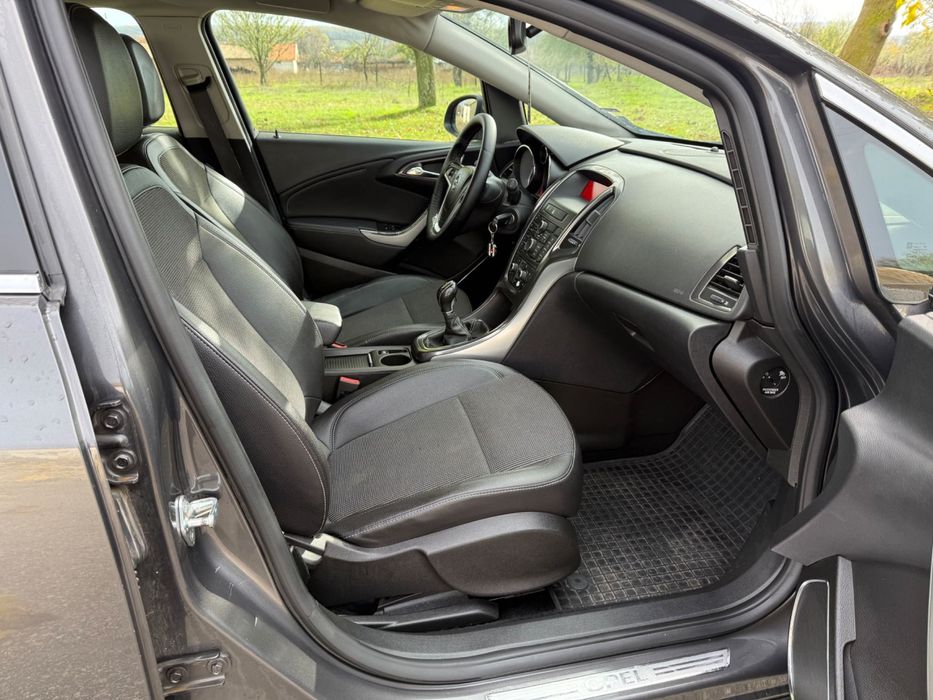 Opel Astra 1.7 125к.с.