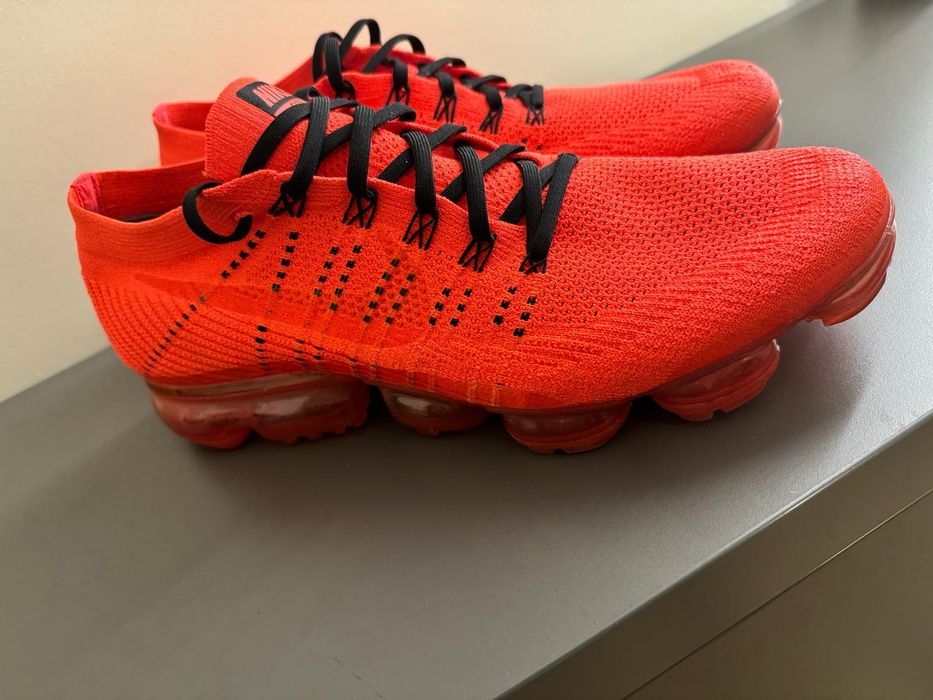 Adidasi Nike vapormax