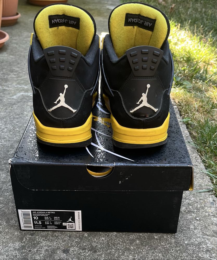 Air Jordan 4 Retro Yellow Thunder