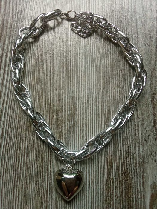 Дамско колие с сърце