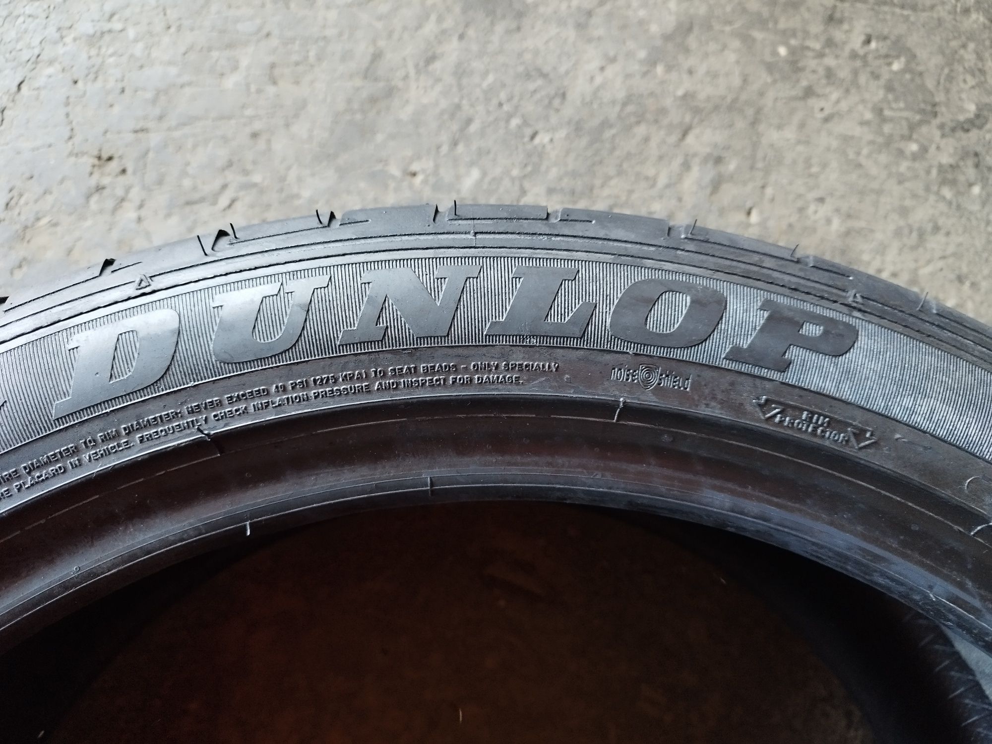 4 anvelope de vară Dunlop(ca și noi) SP Quattromaxx 275/40/22