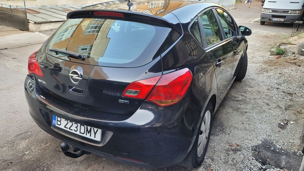 Masina Opel Astra J 2010 1,6 CDTI EURO5 functionala