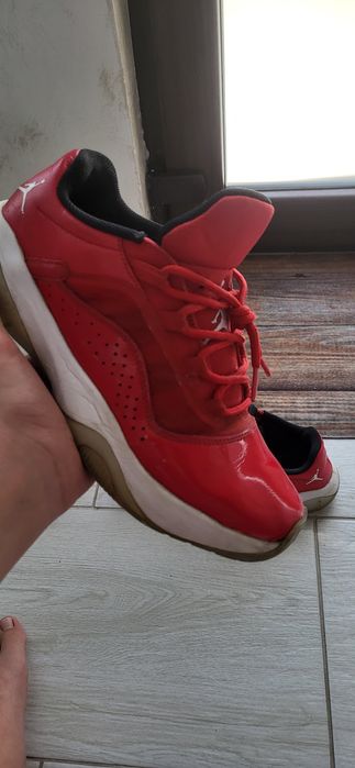jordan 11 cmft low red