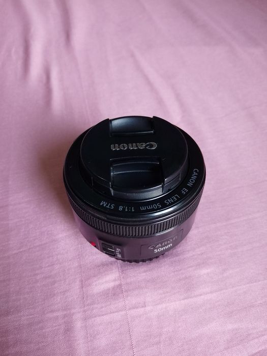 Canon EF 50mm f/1.8 STM