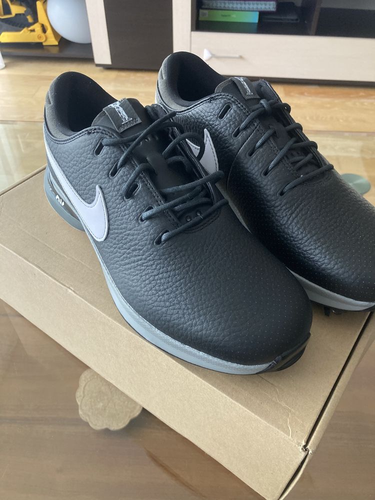 Обувки за голф - Nike