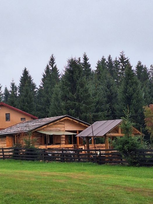 Teren cu cabana de vanzare Marisel Cluj