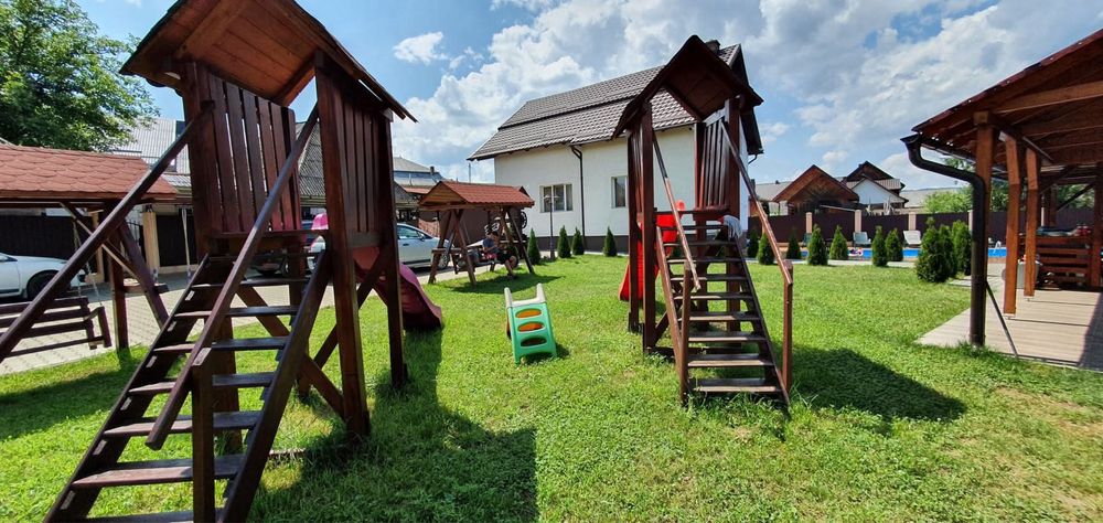 Se oferă spre închiriat cabană în Maramureș, Vișeu de Jos.