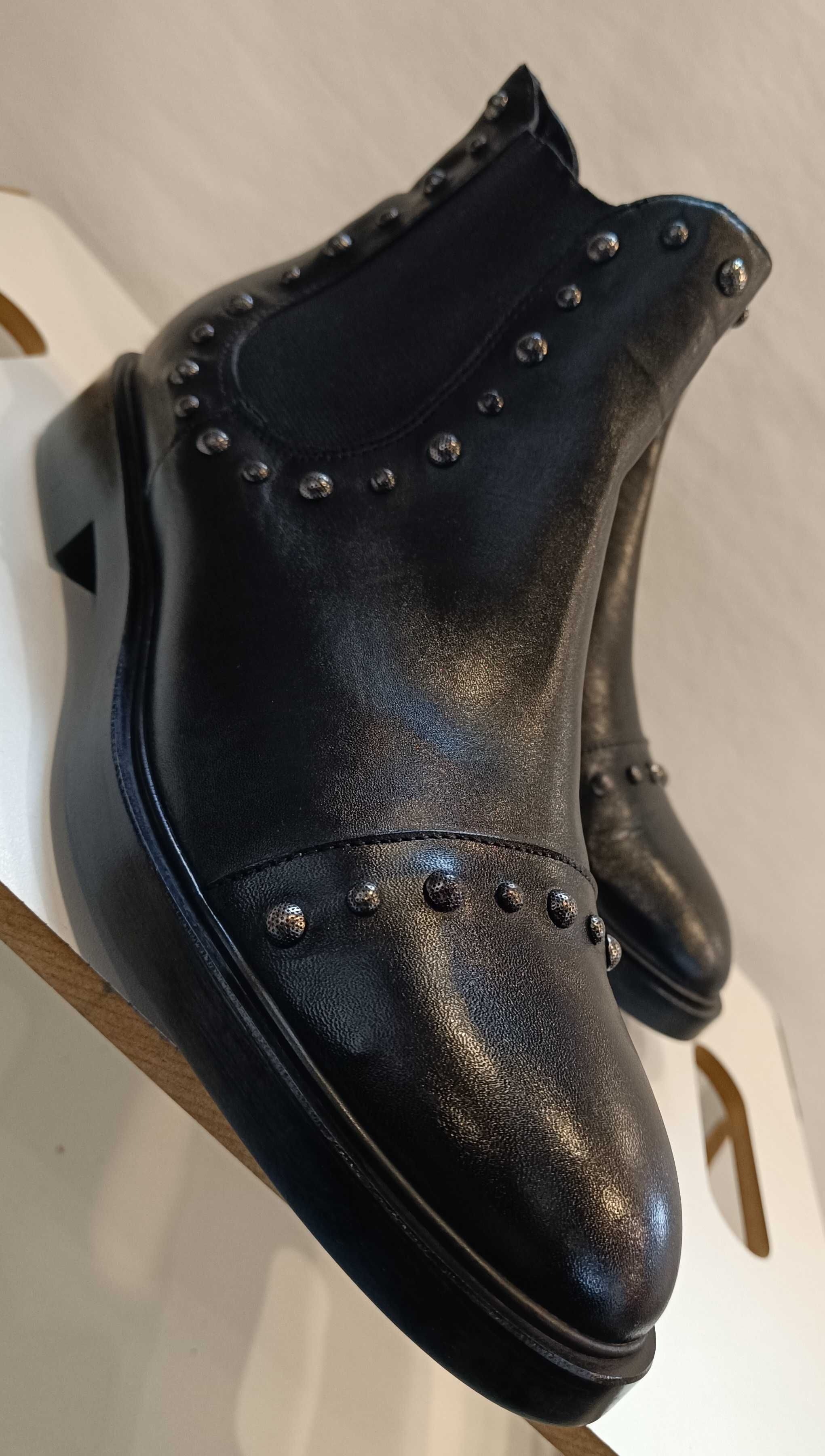 Ghete chelsea 39.5 40 cap toe Lavoratione Artigianale NOI piele natur