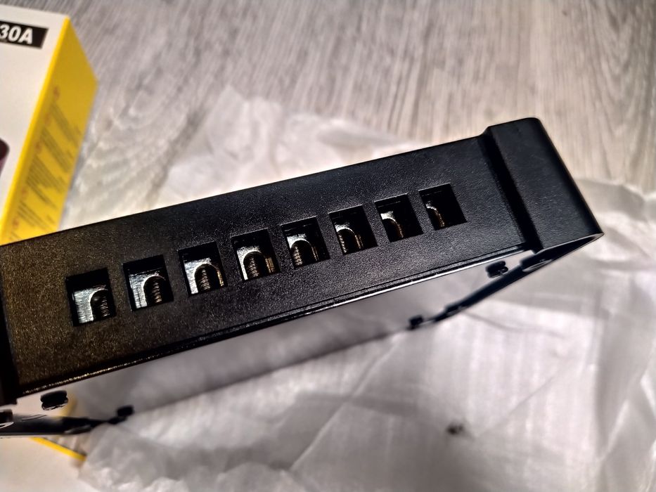 Regulator de încărcare solară Pwm 12v/24 Descărcare 30A,Camping