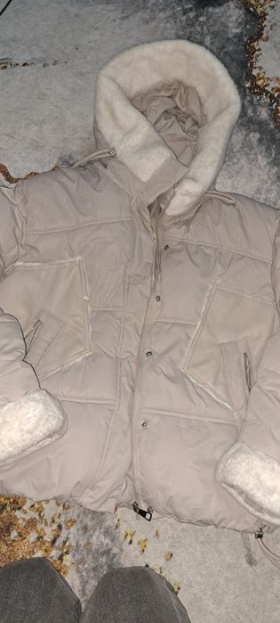 Продам куртки зимние,44 и 50 размер