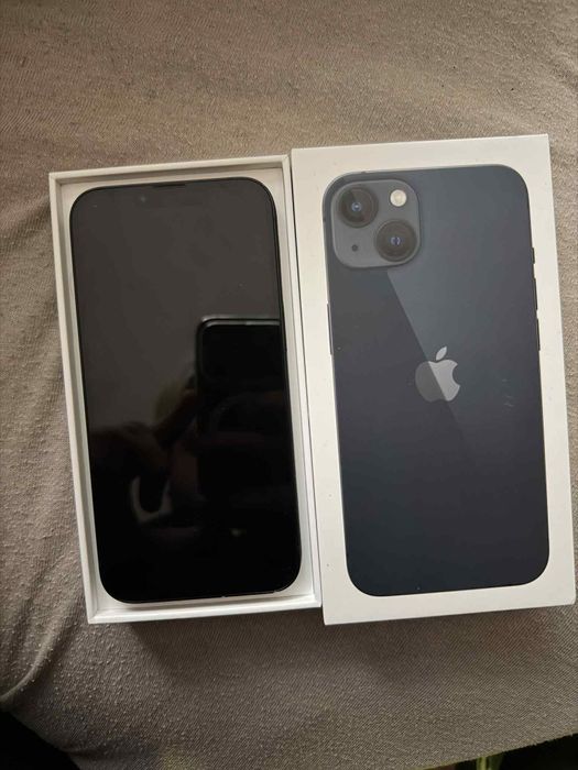 Iphone 13 128 GB Midnight blue