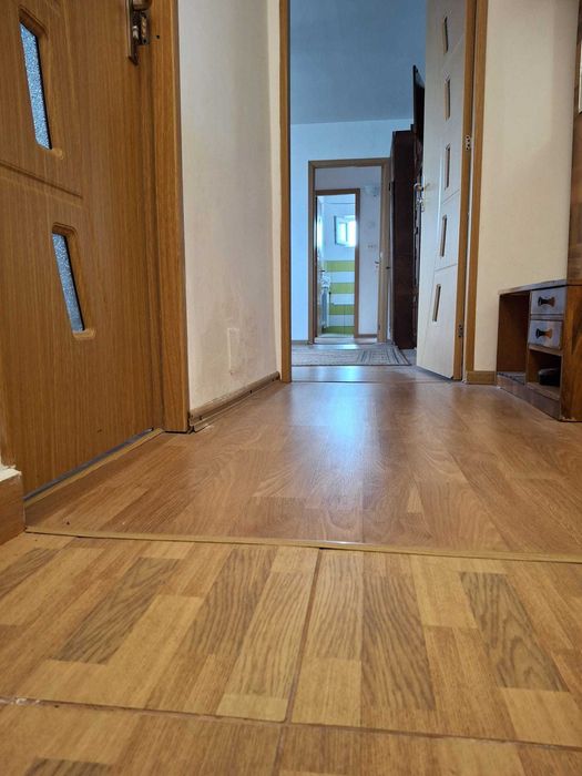 Vand apartament 2 camere
