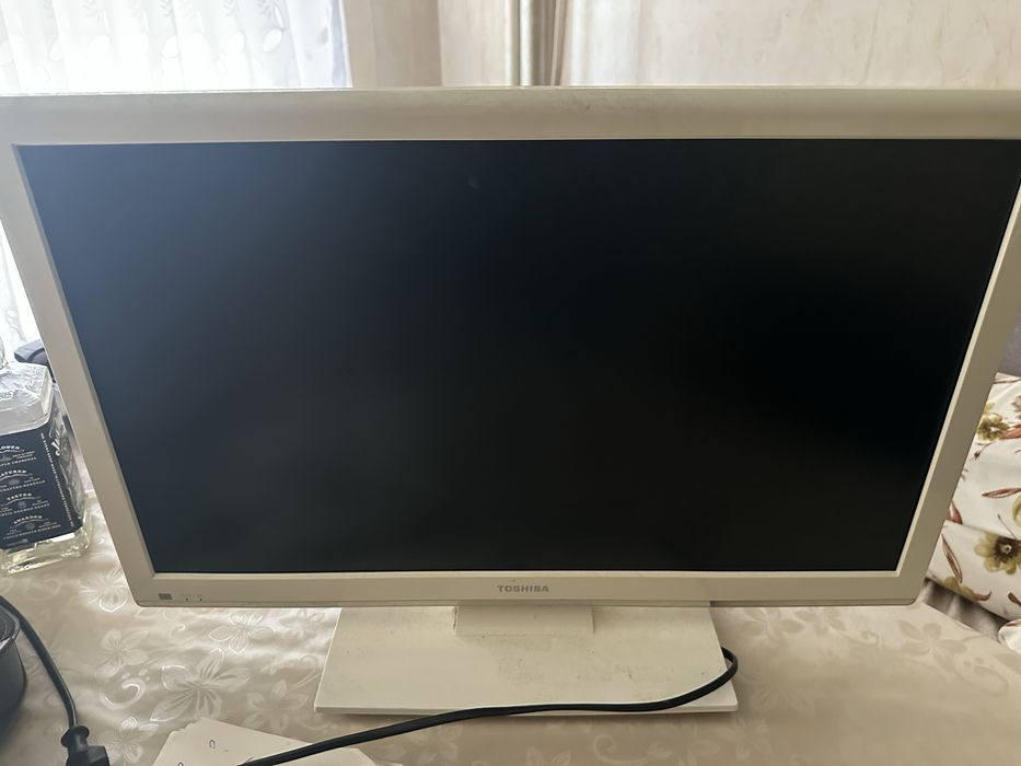 Монитор/телевизор Toshiba 23 инча