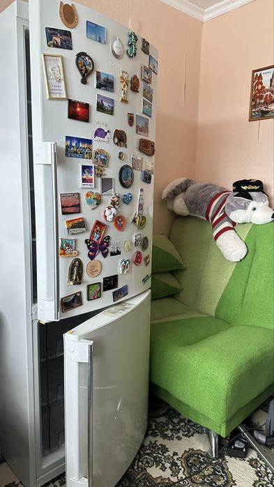 Холодильник дввхкамерный 1,8м gorenje