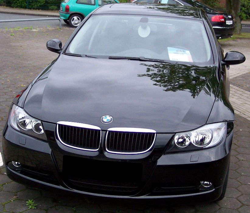 Dezmembrez BMW E90 3.0D N57