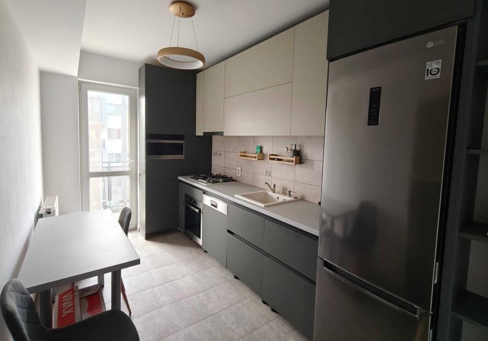 Apartament 3 camere, decomandat, 7 min metrou Berceni