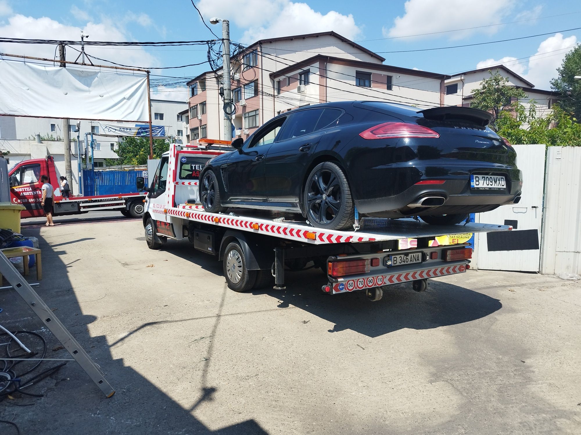 Tractari auto, dube, utilaje, rulote, stivuitoare,