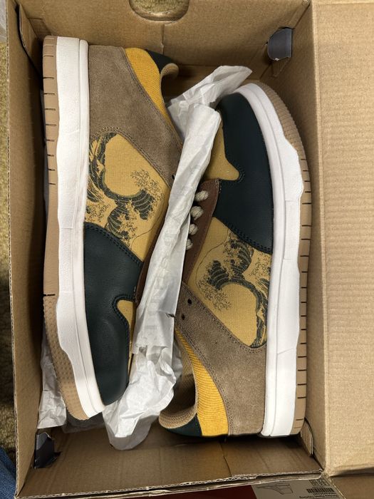 Кецове Vans Bandana flame и кецове Anyways